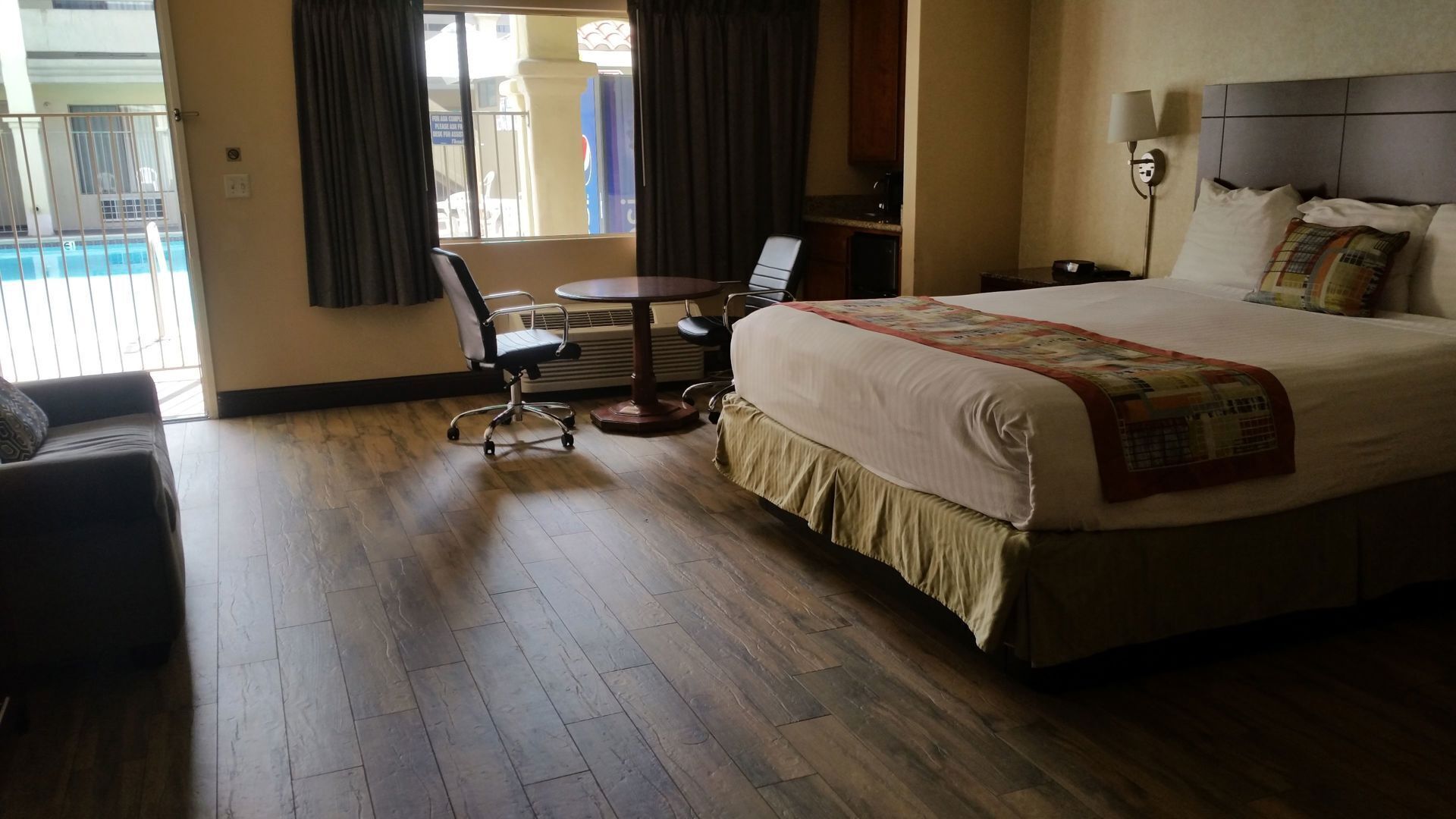In-room safe, desk, blackout curtains, free WiFi