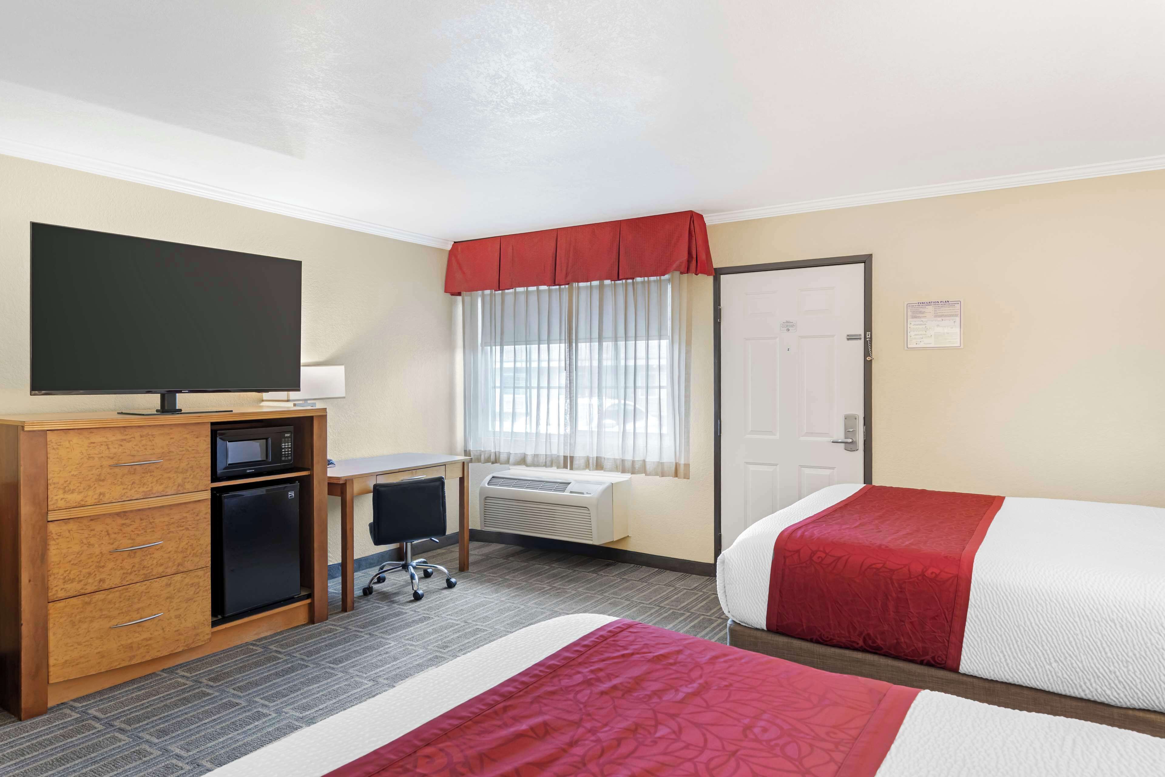 standard room, 2 queen beds, non smoking, refrigerator & microwave | premium bedding, in-room safe, individually furnished, desk