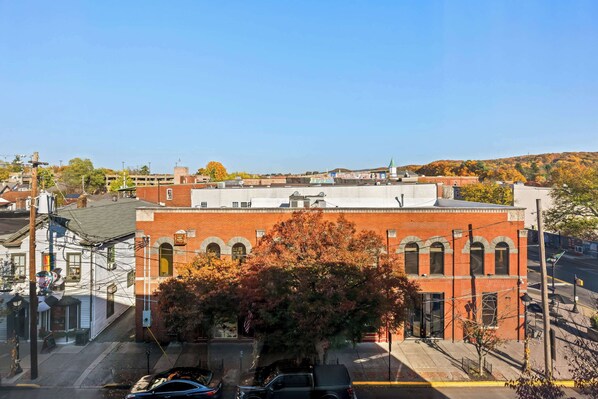 2 Queen Beds, City View | Hypo-allergenic bedding, desk, laptop workspace, iron/ironing board