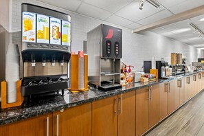 Déjeuner continental gratuit tous les jours