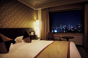 Premium bedding, pillow-top beds, minibar, in-room safe - Royal Park Hotel Tokyo Nihonbashi (Tokyo)