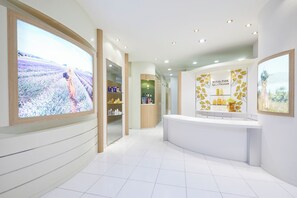 Spa reception