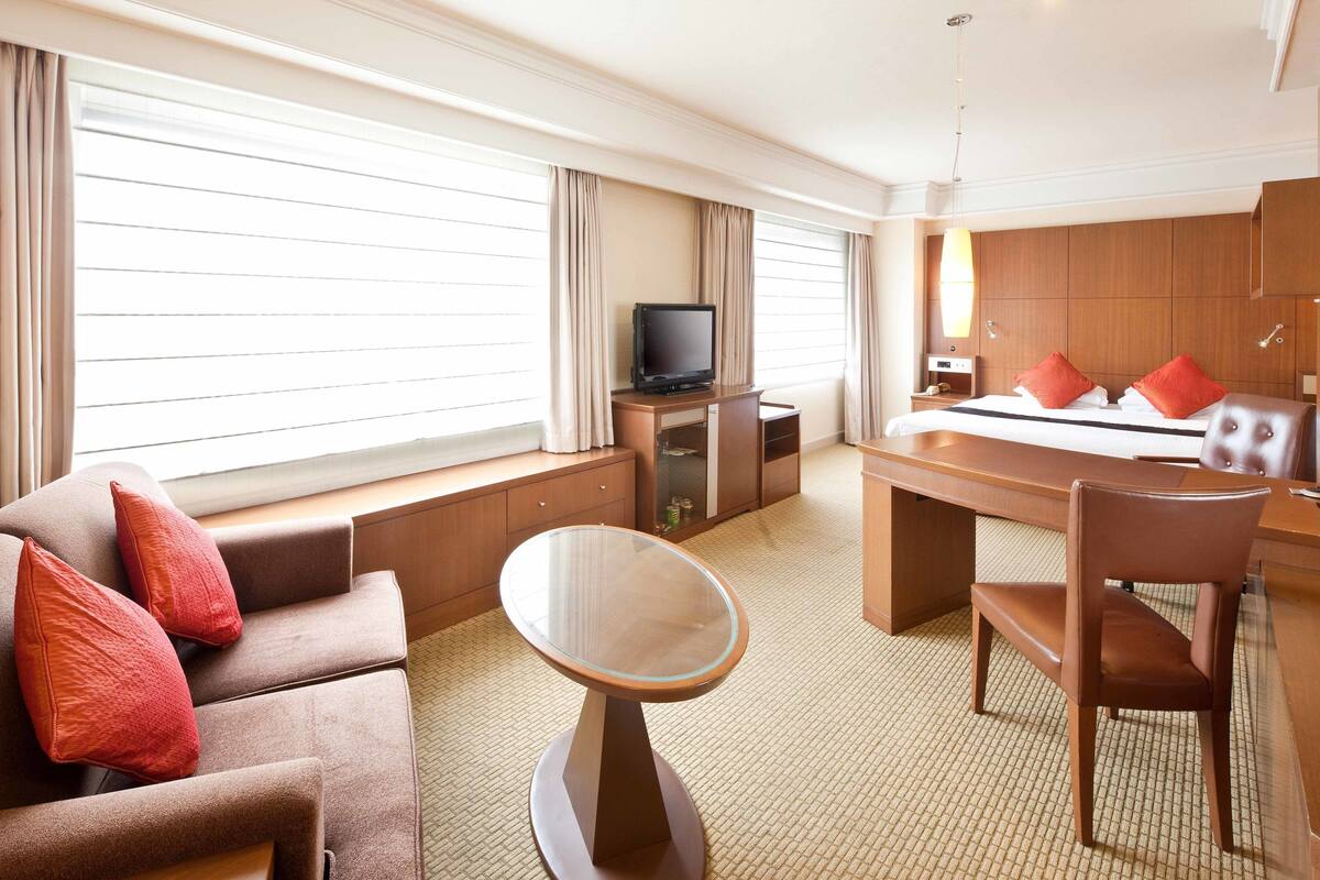 Hochwertige Bettwaren, Pillowtop-Betten, Minibar, Zimmersafe