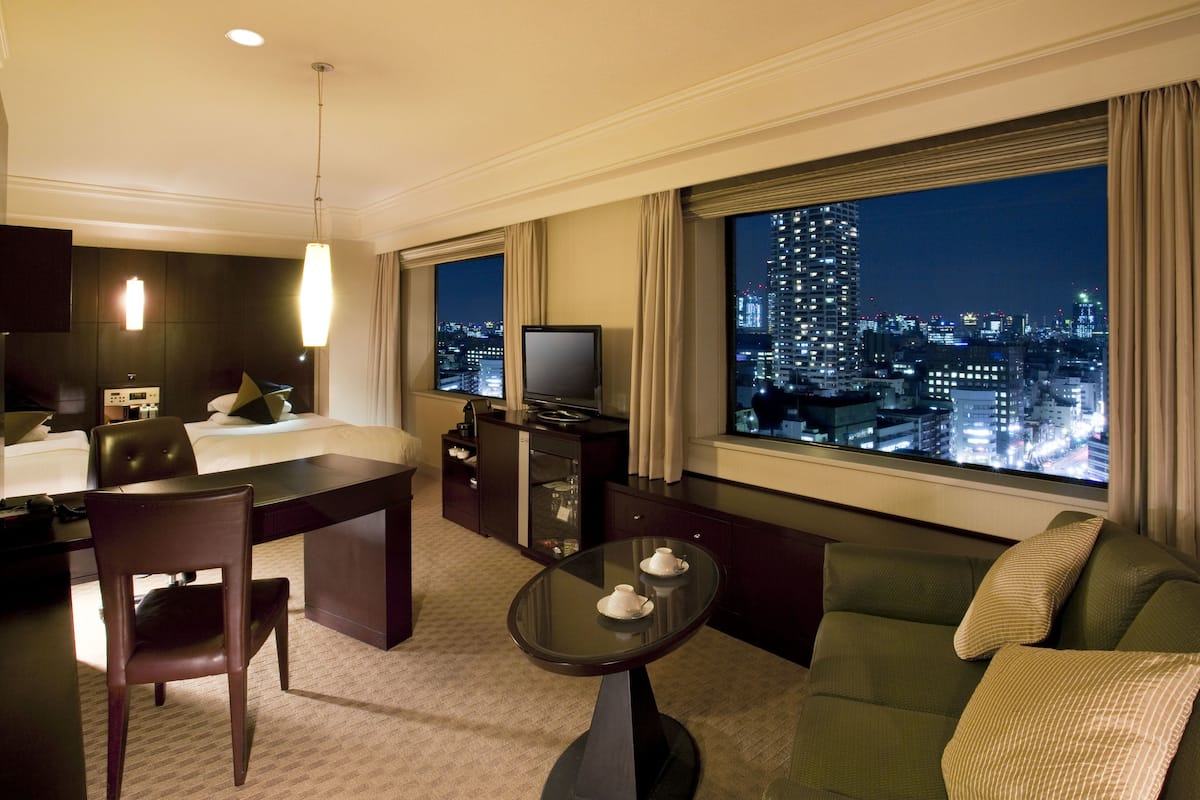 1 bedroom, premium bedding, pillow-top beds, minibar