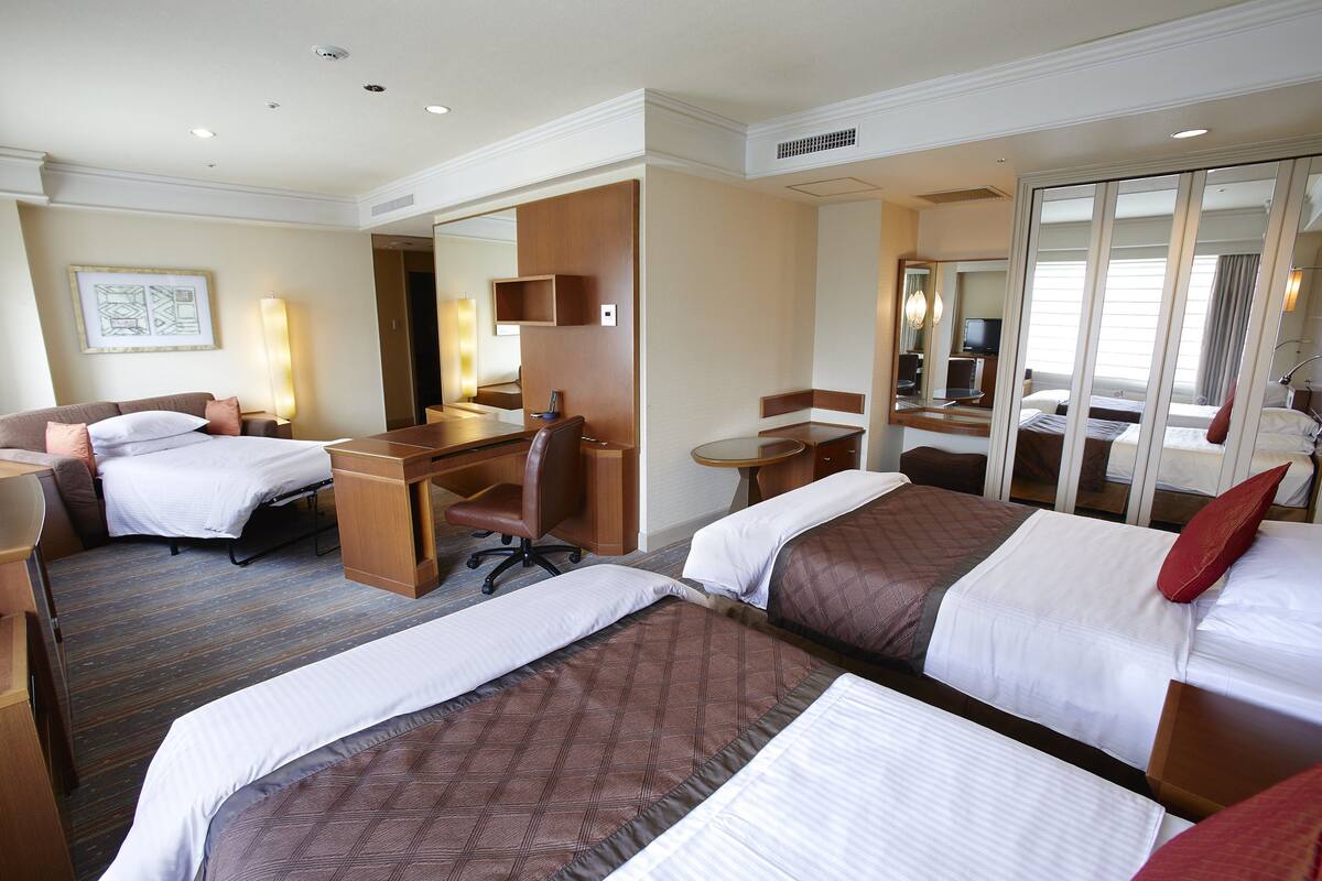Hochwertige Bettwaren, Pillowtop-Betten, Minibar, Zimmersafe