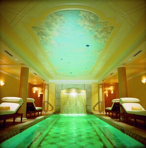 Couples treatment room(s), sauna, steam room, body treatments - The American Club (Kohler)