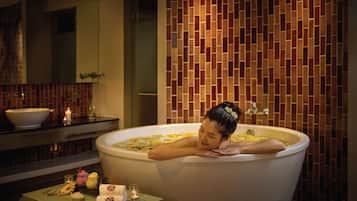 Swedish massages, Thai massages, 9 treatment rooms