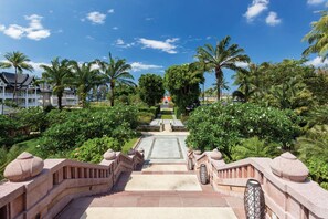 Garden - Angsana Laguna Phuket (Choeng Thale)