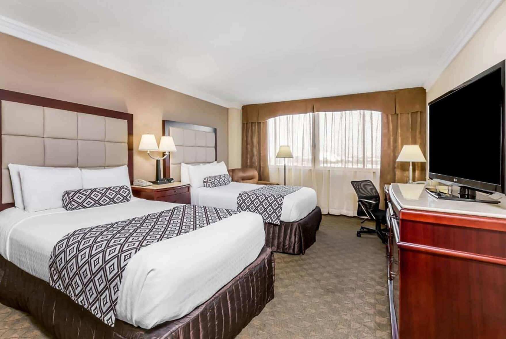 Premium bedding, pillowtop beds, in-room safe, individually decorated