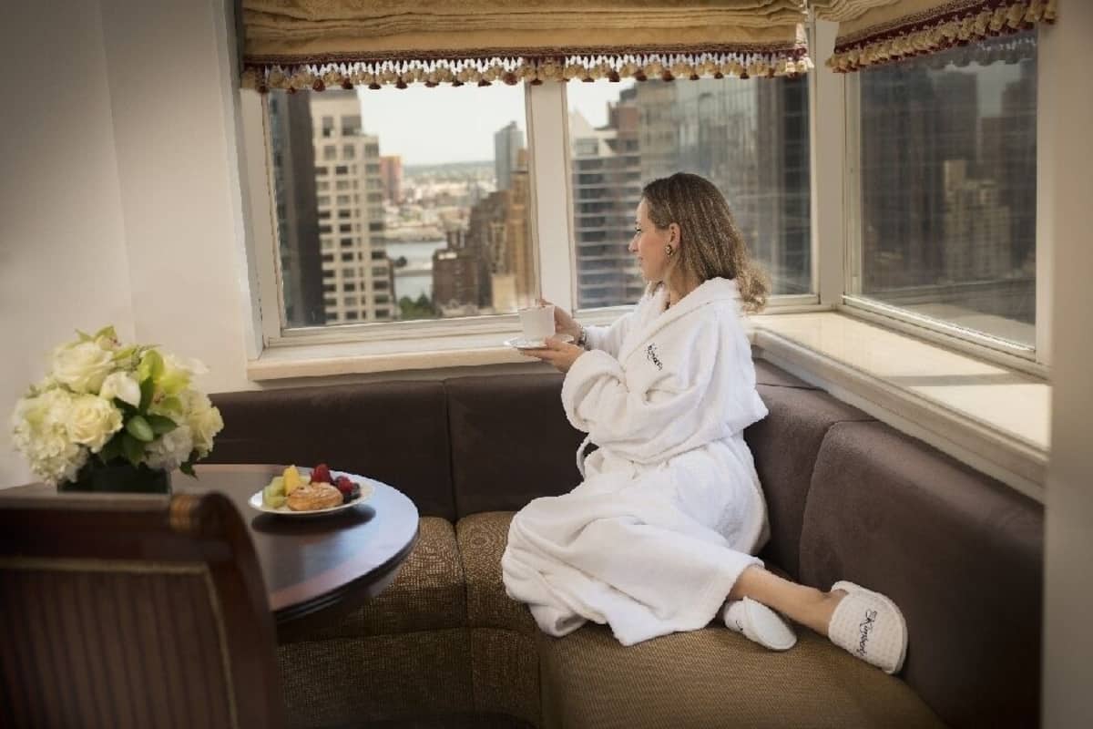 Executive Suite, 1 Bedroom | Cadar Frette Itali, peralatan tempat tidur premium, gebar bulu kapas