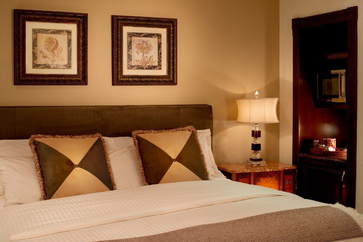 frette italian sheets, premium bedding, down duvets, pillow-top beds