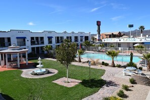 Exterior - Ramada by Wyndham Kingman (Kingman)