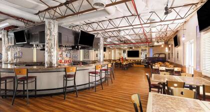 Ramada by Wyndham Kingman