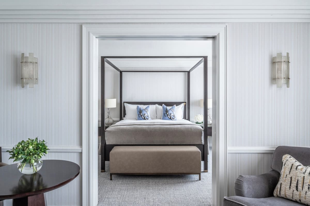 Suite Signature, 1 letto king | Biancheria da letto di alta qualità, materassi a doppio strato, minibar