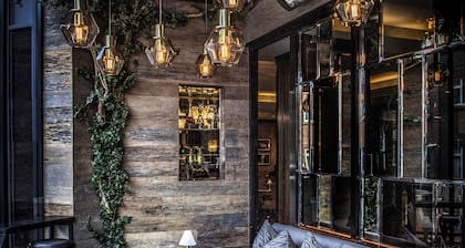 The Westbury Hotel