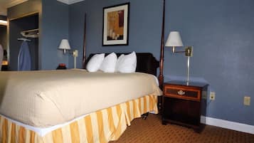 Standard King | 1 bilik tidur, peralatan tempat tidur premium, tilam berlapik, meja