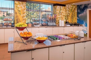 Free daily buffet breakfast