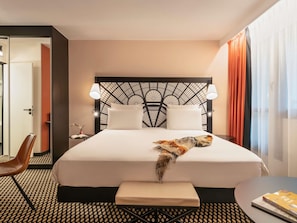 In-room safe, desk, soundproofing, iron/ironing board