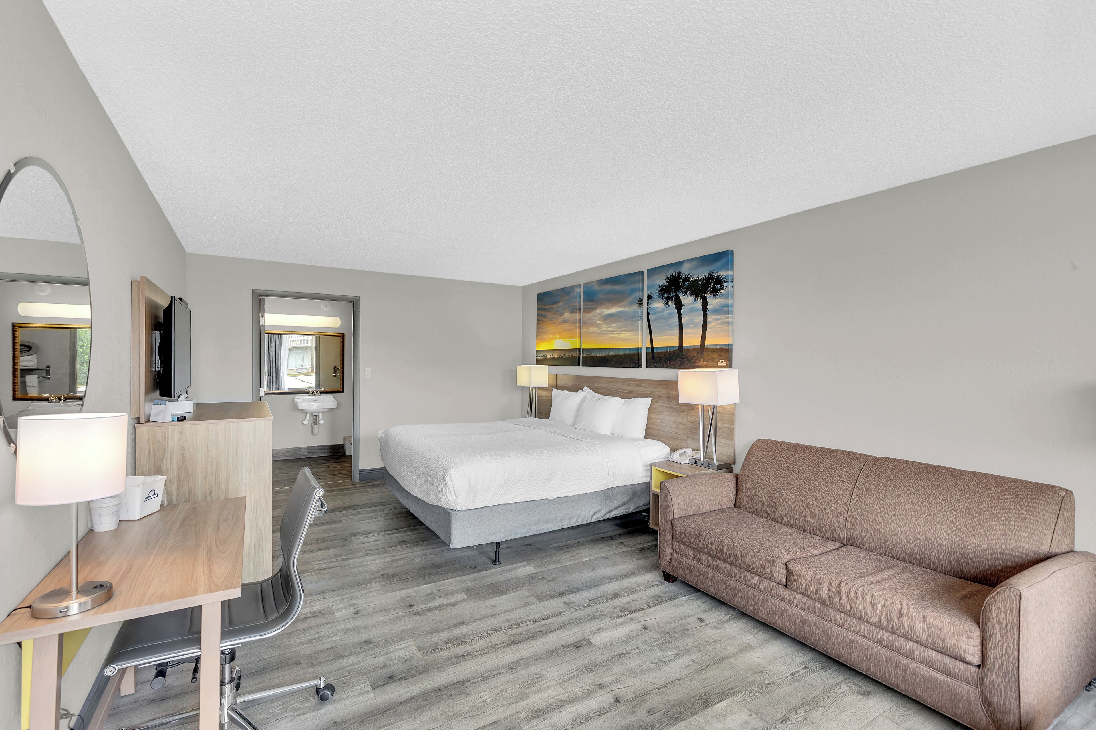 Literie de qualité, espace de travail pour ordinateurs portables