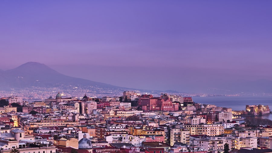 De Bonart Naples, Curio Collection by Hilton