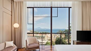 Suite Junior, 1 très grand lit, vue mer (Mbriana)