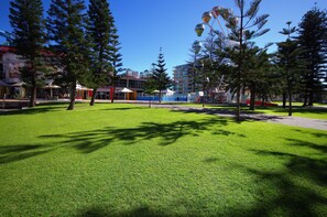 Deluxe Twin Room  | View from room - Ensenada Motor Inn and Suites (Adelaide)