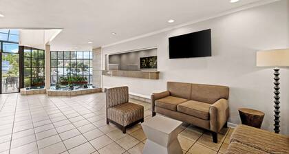 Best Western De Anza Inn