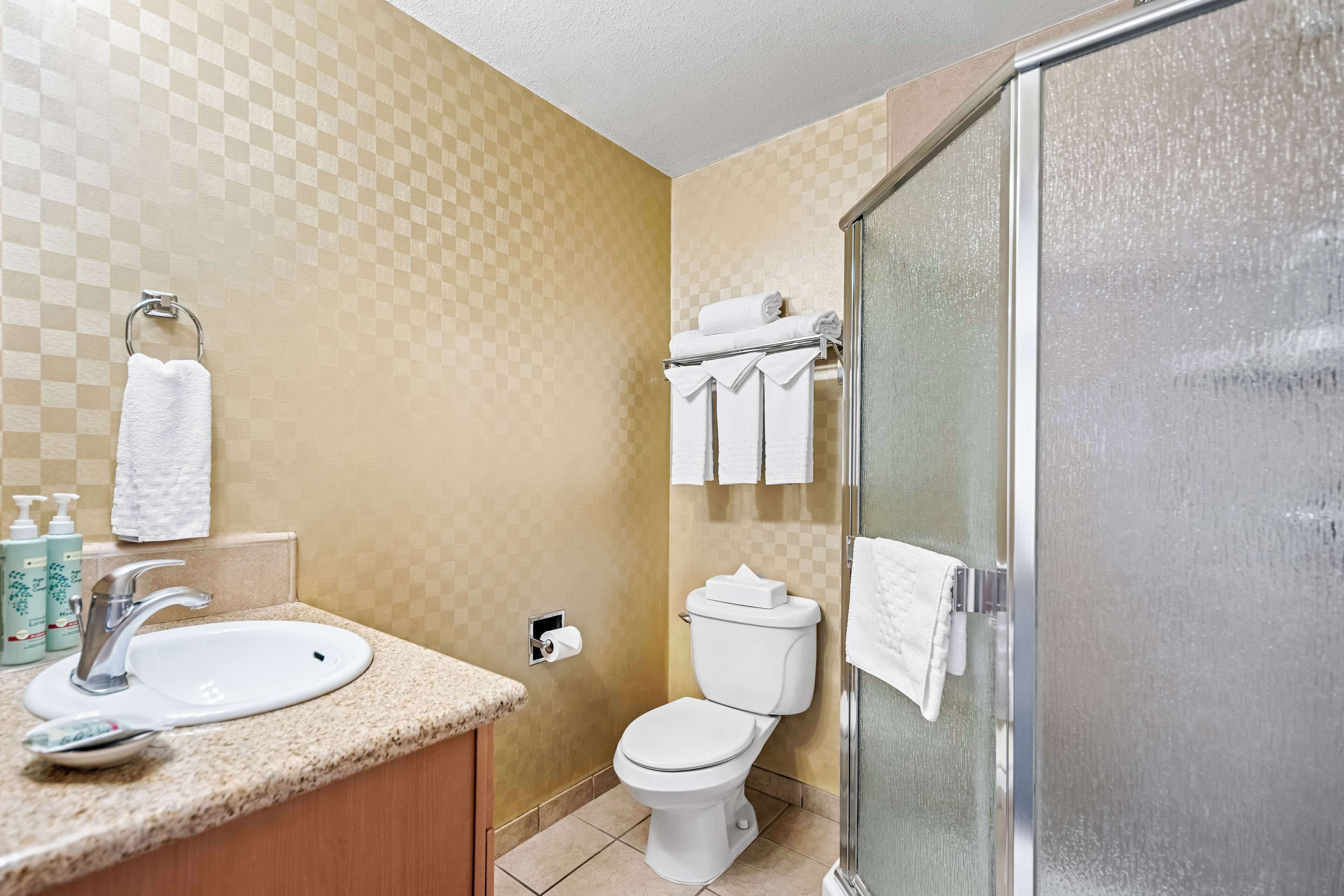 Photo - Best Western De Anza Inn