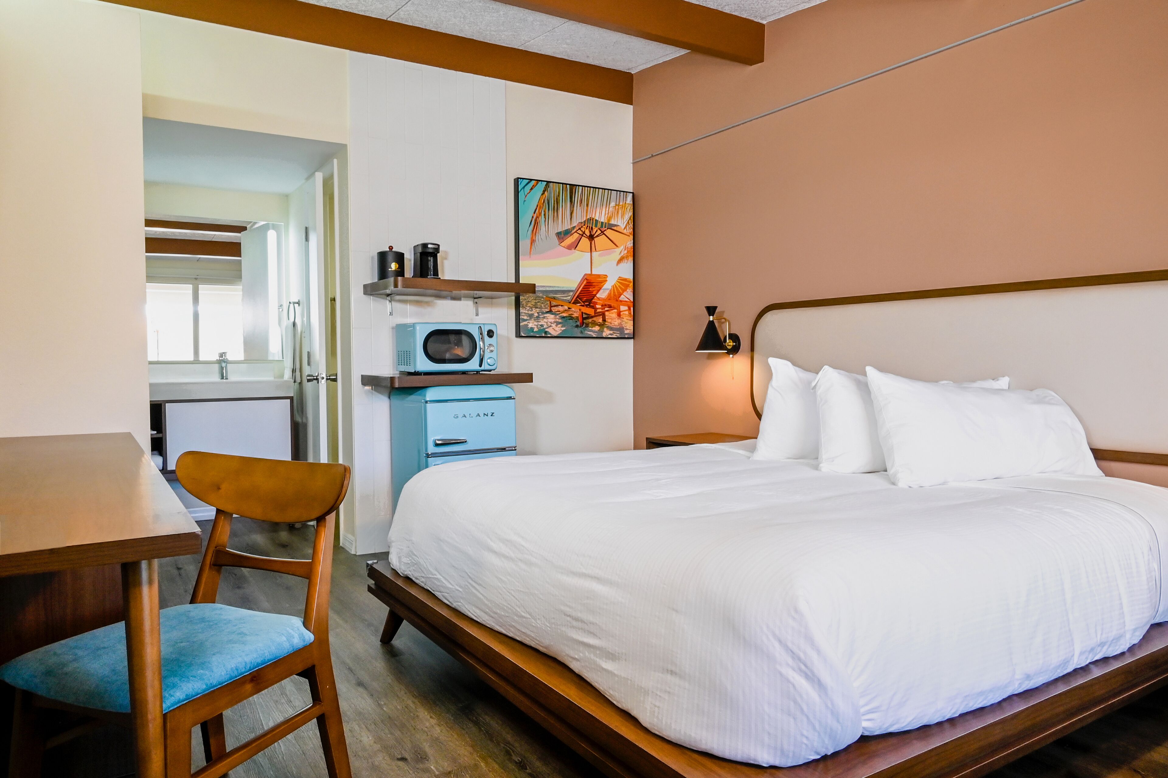 studio, 1 king bed | premium bedding, down duvets, pillow-top beds, desk