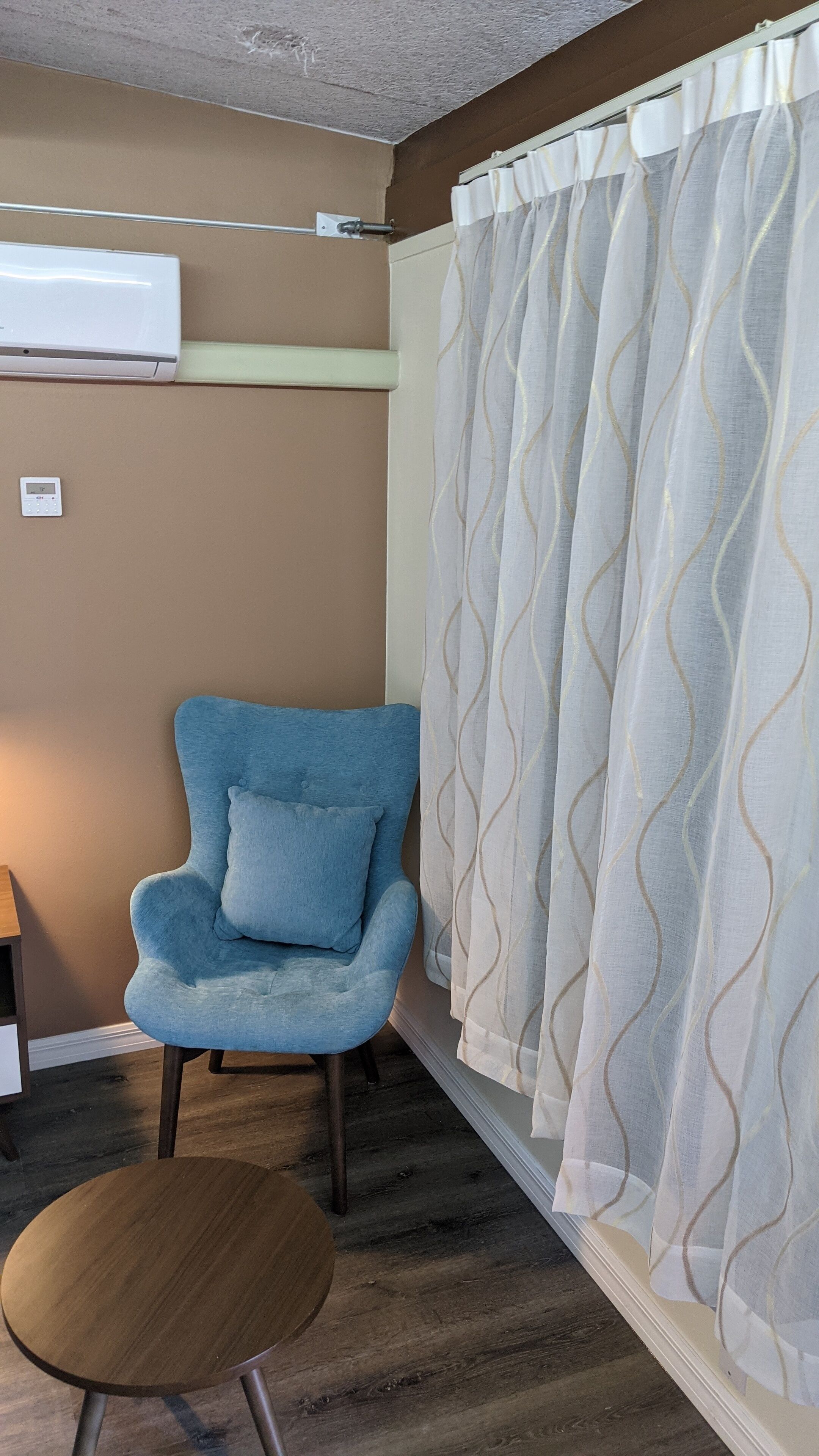 studio, 1 king bed | premium bedding, down duvets, pillow-top beds, desk