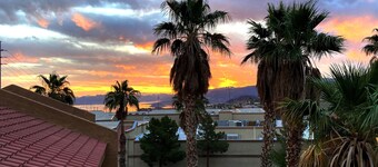 Lake Mead Inn