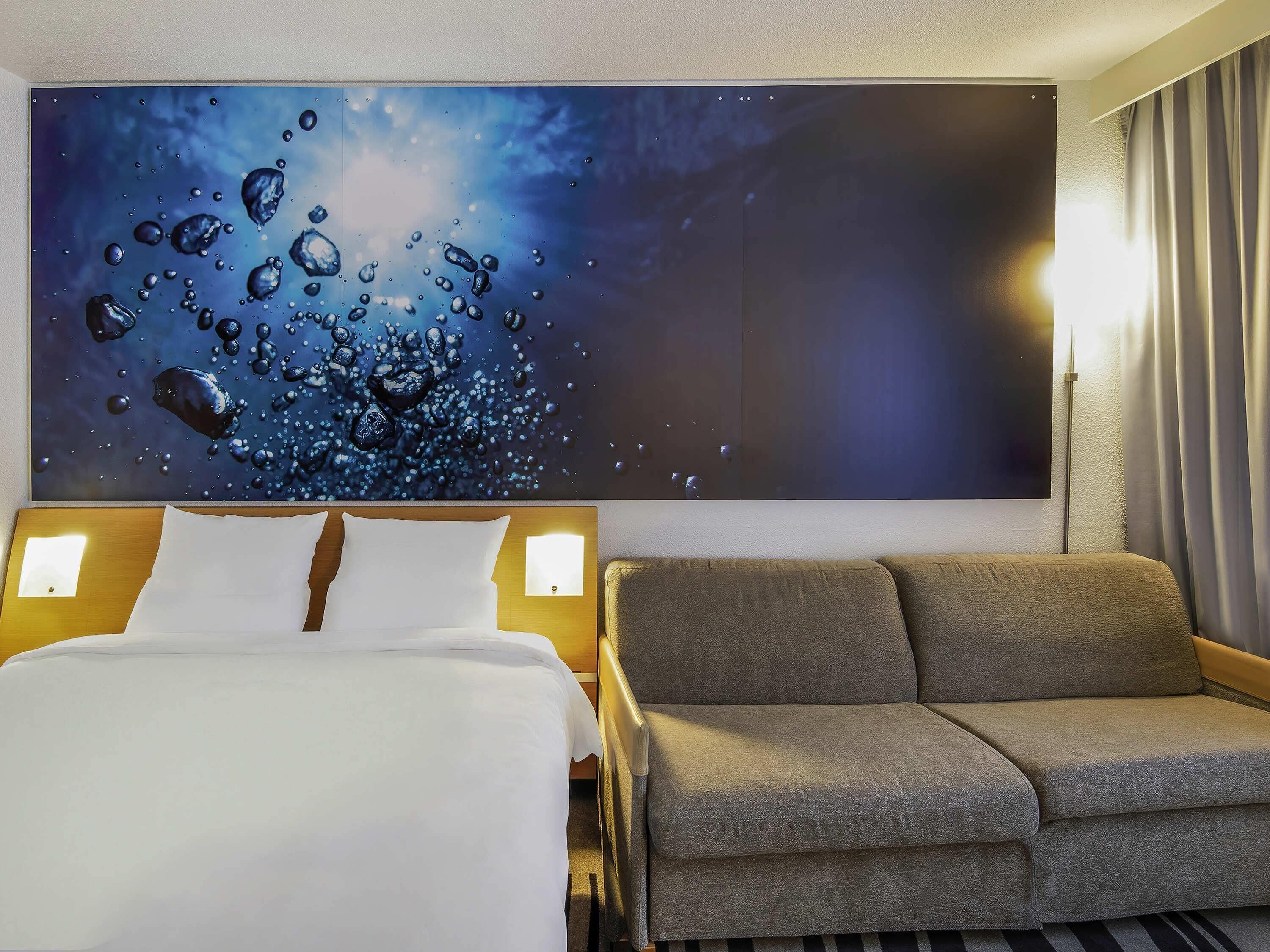 premium bedding, memory-foam beds, in-room safe, desk