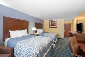 Desk, iron/ironing board, rollaway beds, free WiFi - Days Inn by Wyndham Grand Island (Grand Island)