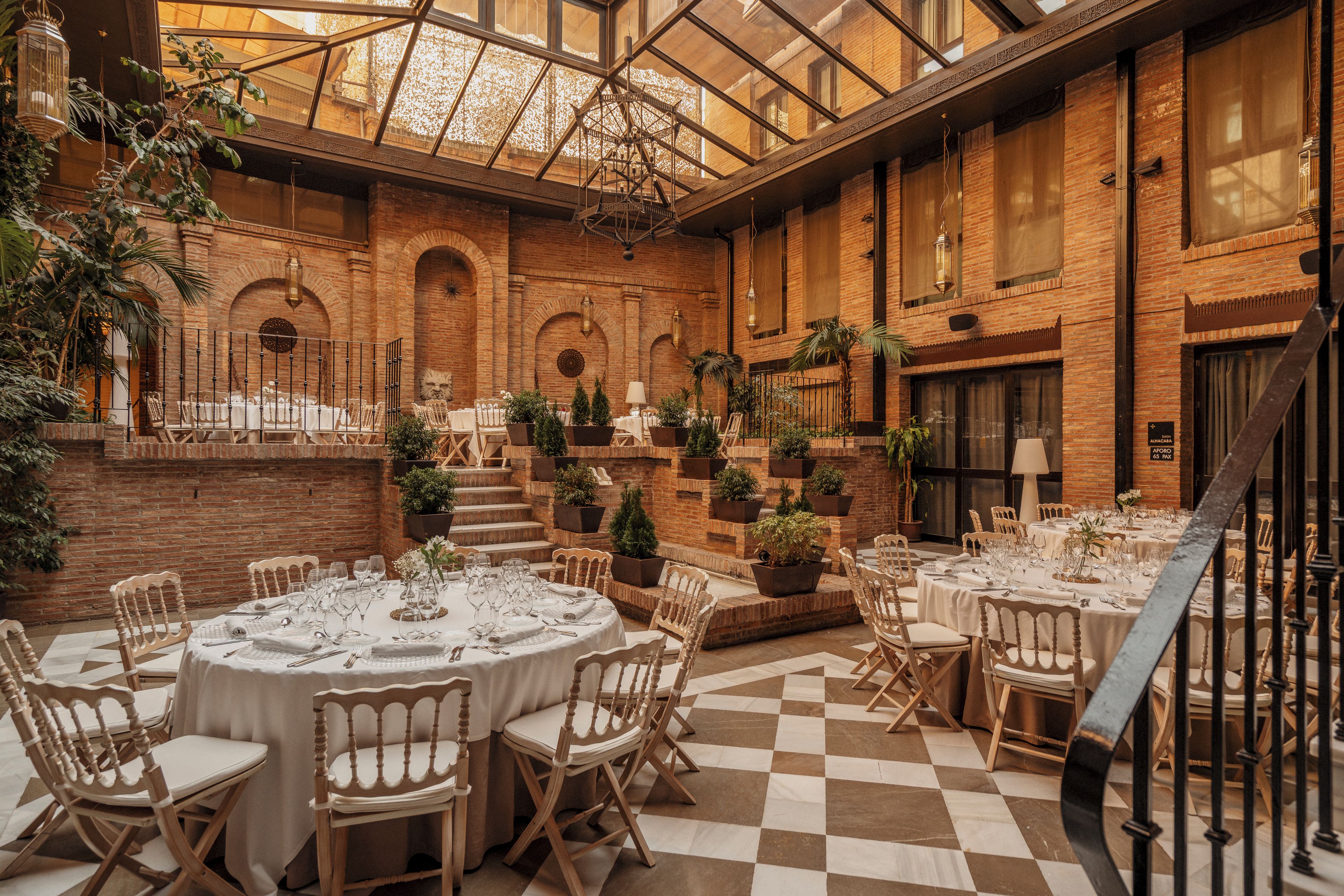 Banquet hall