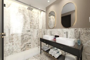 Hair dryer, towels - Universo And Nord Hotel (Venice)