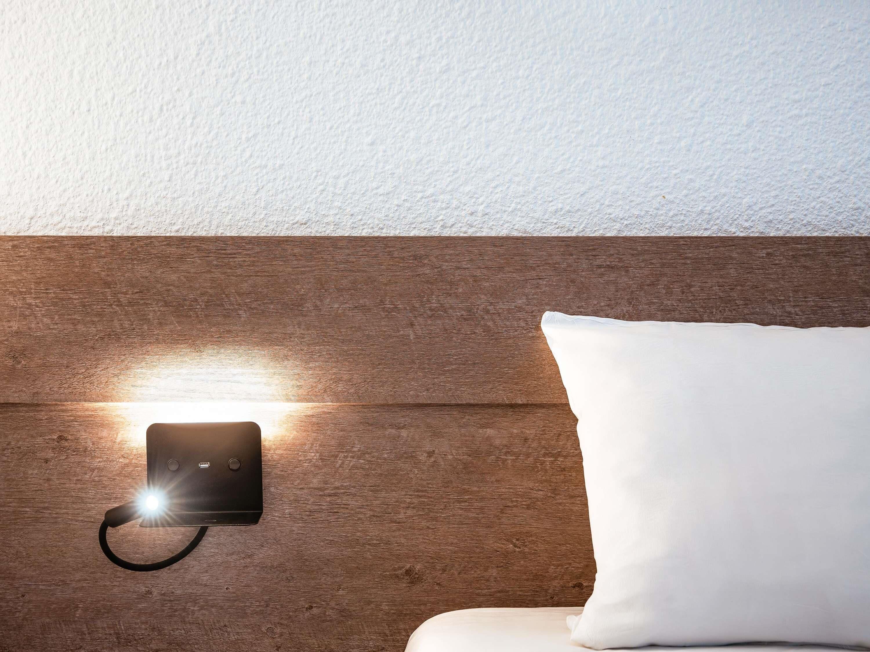 Classic Room, 1 Double Bed | In-room safe, individually decorated, individually furnished, desk