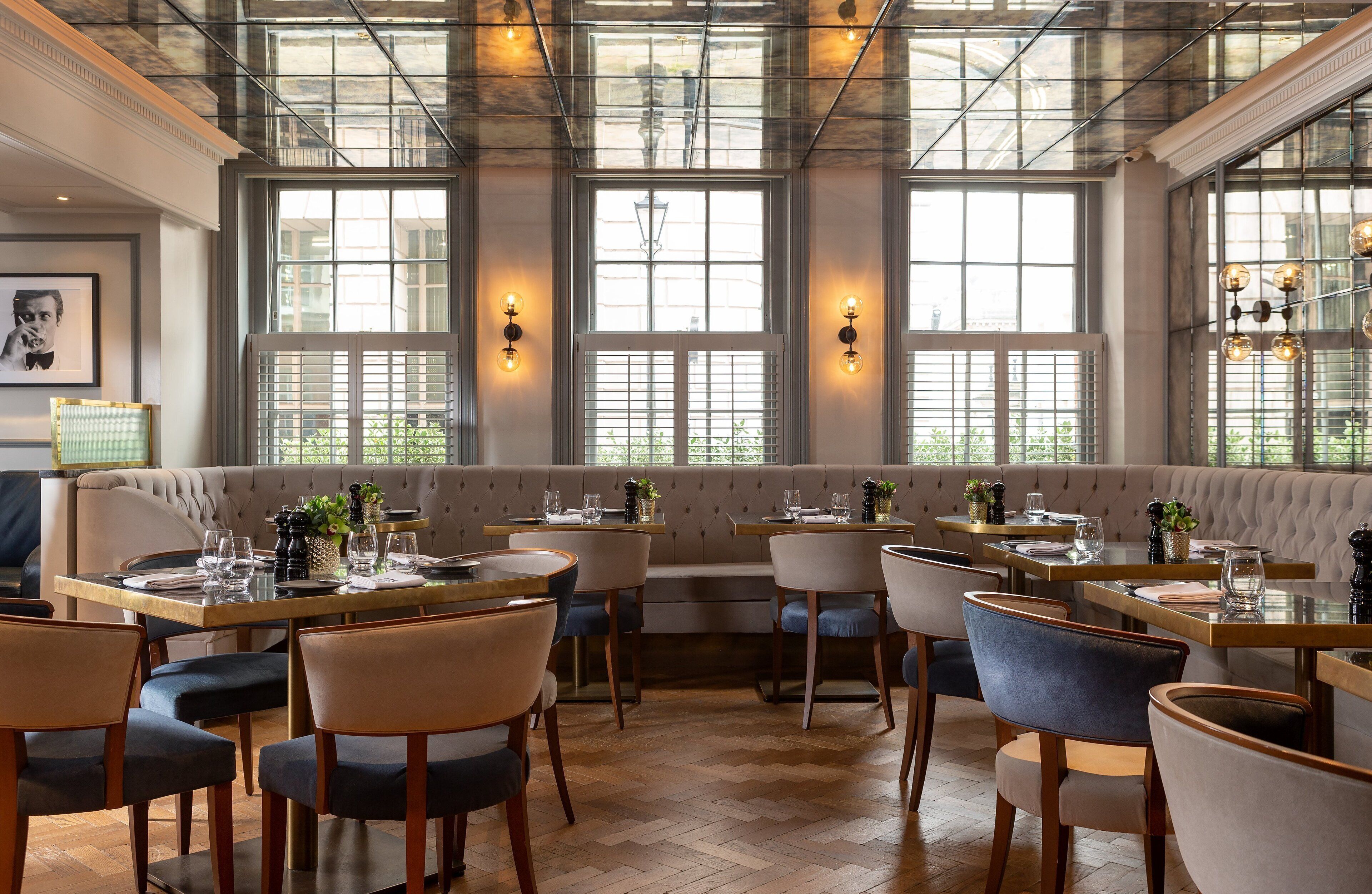 breakfast, lunch, dinner served; british cuisine