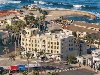 Hotel exterior and entrance at Grande Colonial Hotel