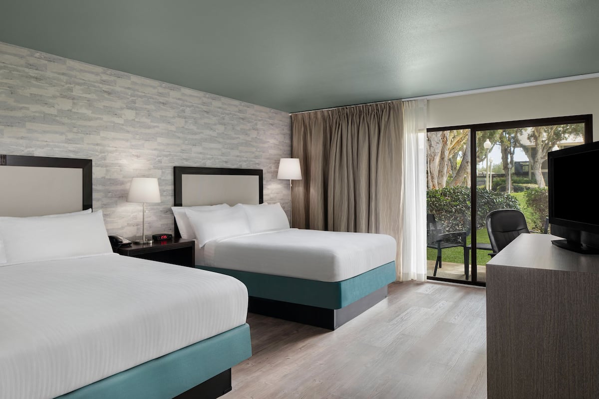 Standard Room, 2 Queen Beds, Terrace, Courtyard View | 1 bedroom, hypo-allergenic bedding, in-room safe, desk