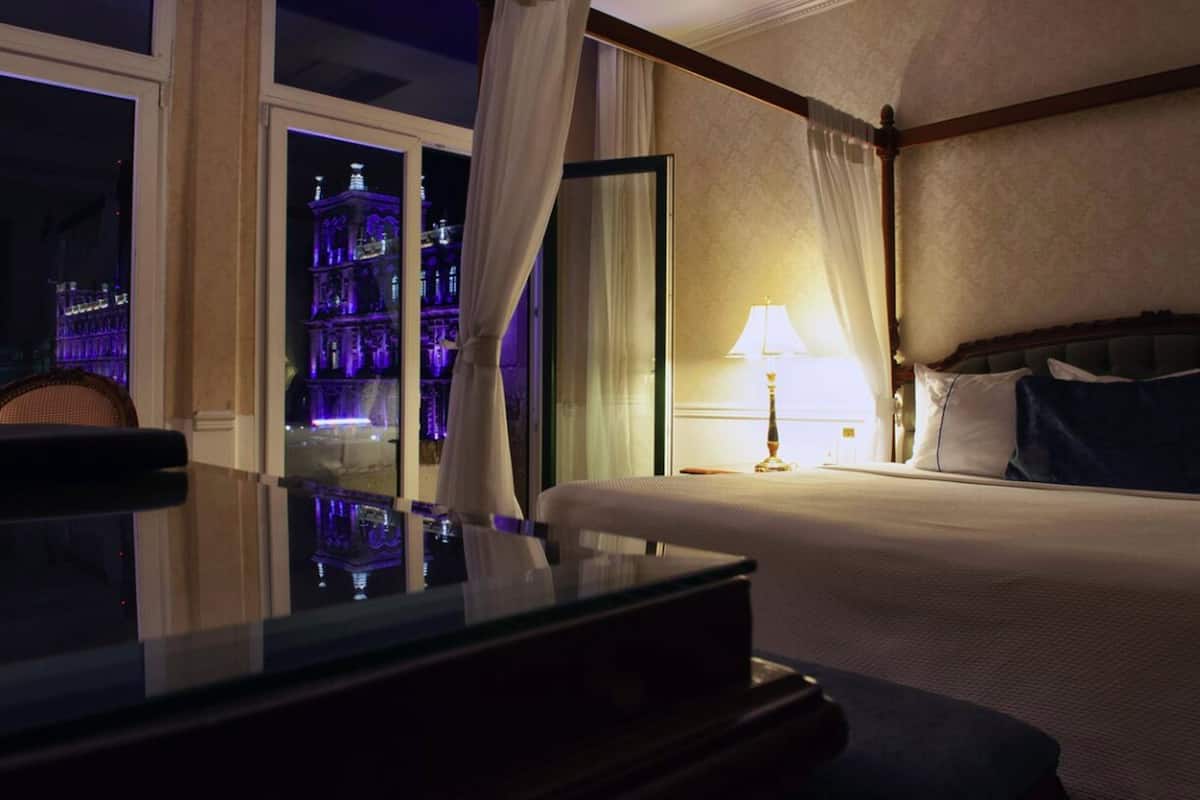 Master Suite Zocalo View