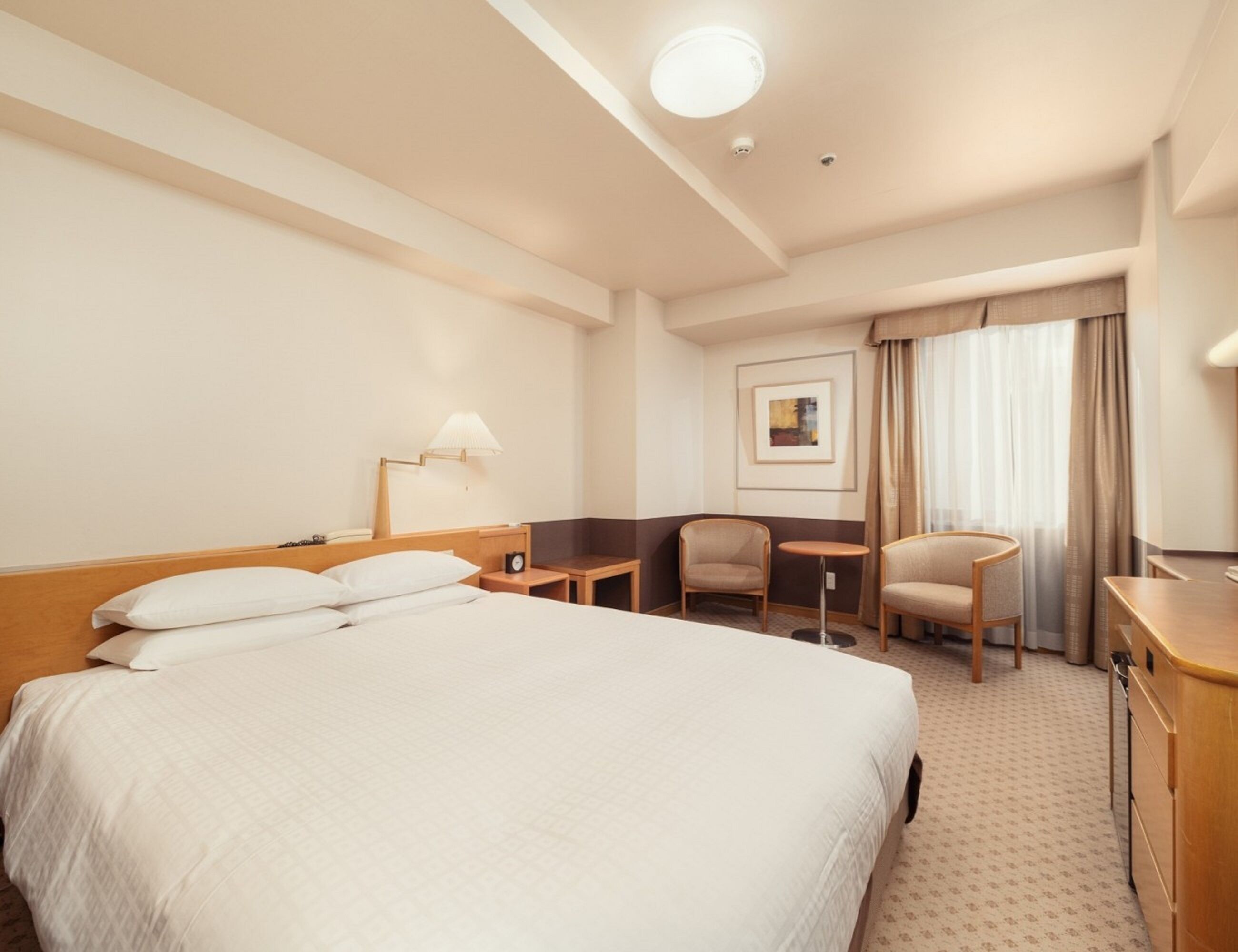 Premium bedding, down comforters, memory foam beds, in-room safe