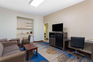 Desk, blackout curtains, iron/ironing board, free WiFi