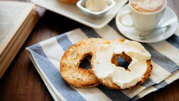 Desayuno continental todos los días (con cargo)