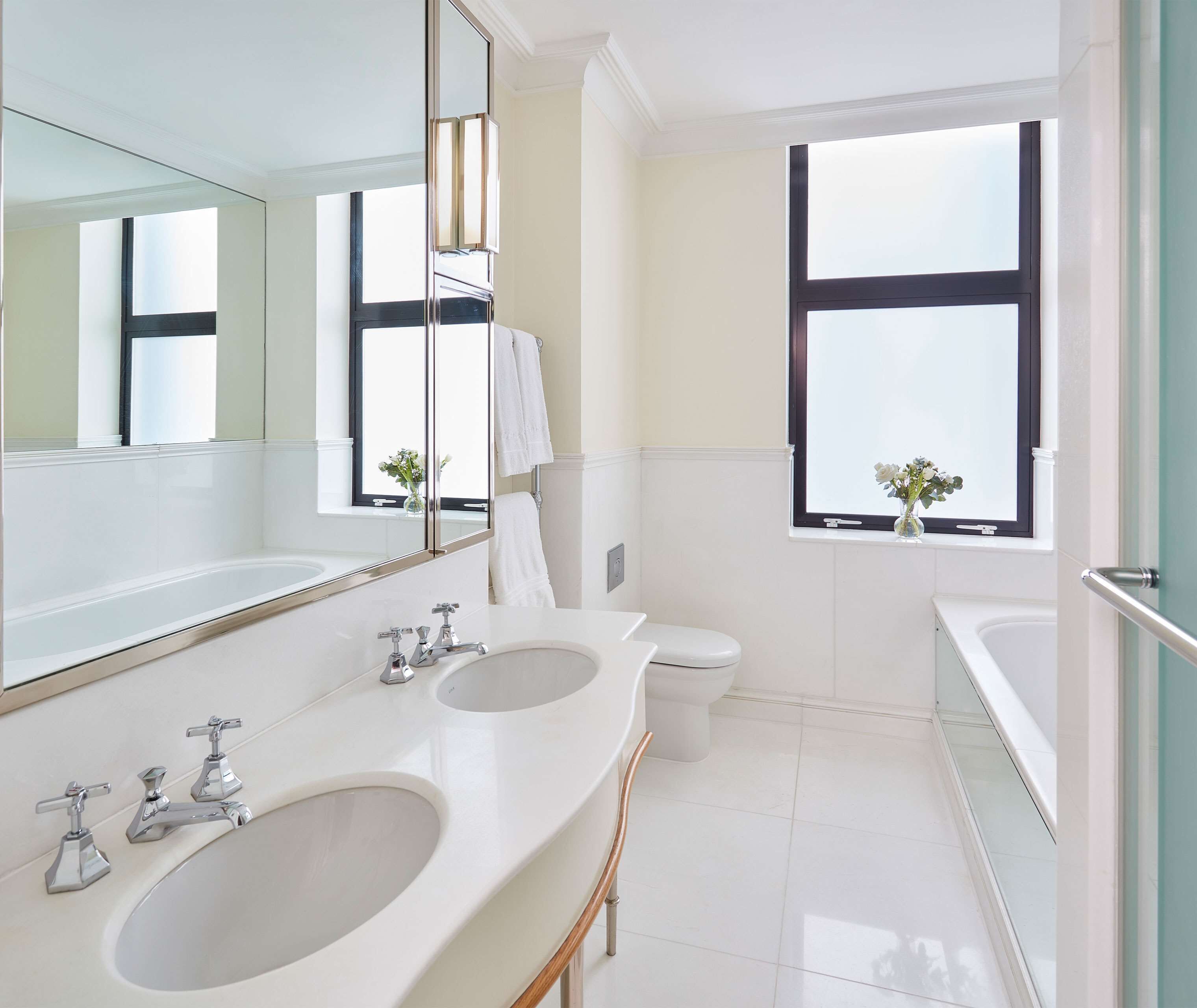 classic superior room | bathroom | combined shower/bathtub, designer toiletries, hair dryer, bathrobes
