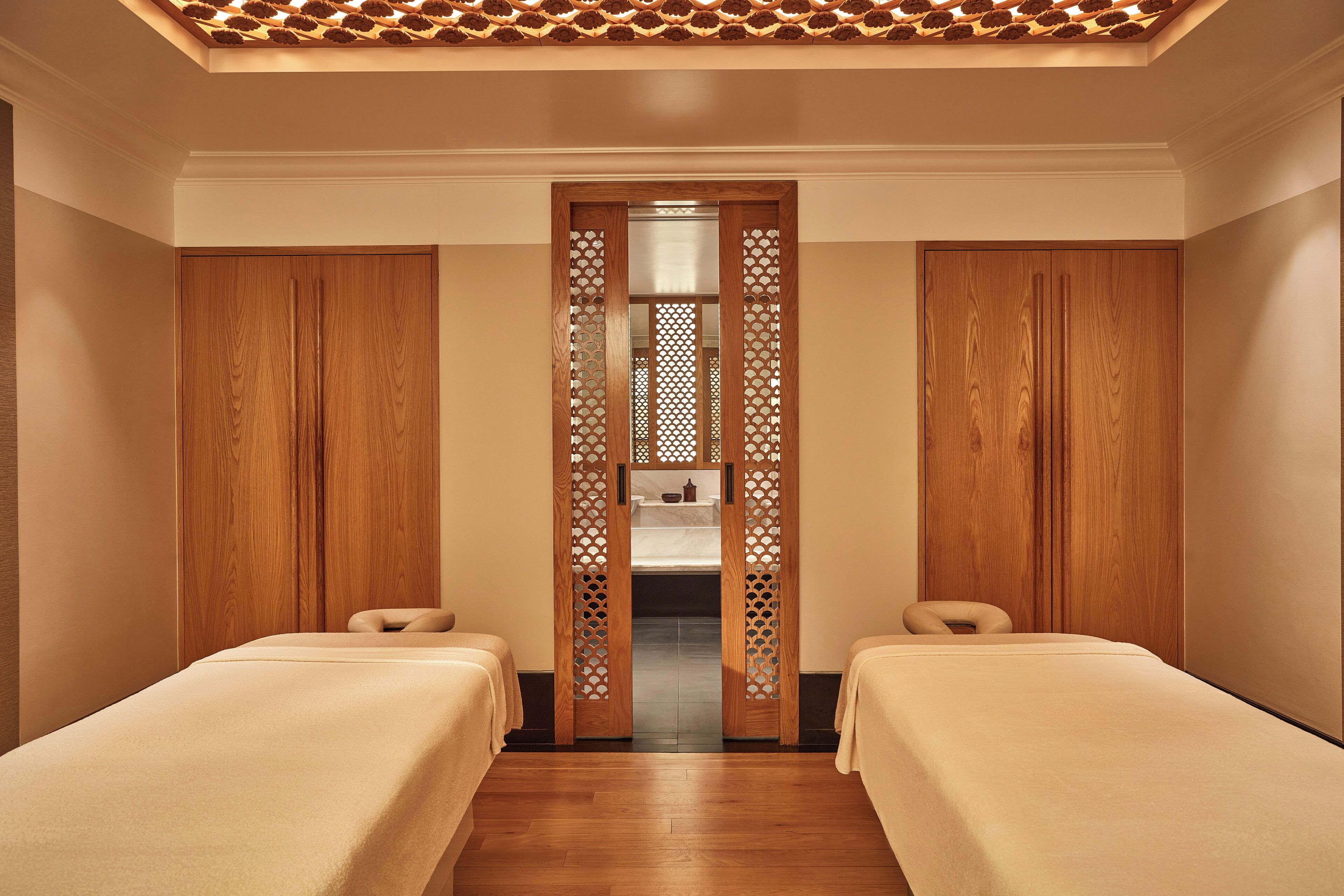 Body treatments, aromatherapy, body wraps, body scrubs, detox wraps