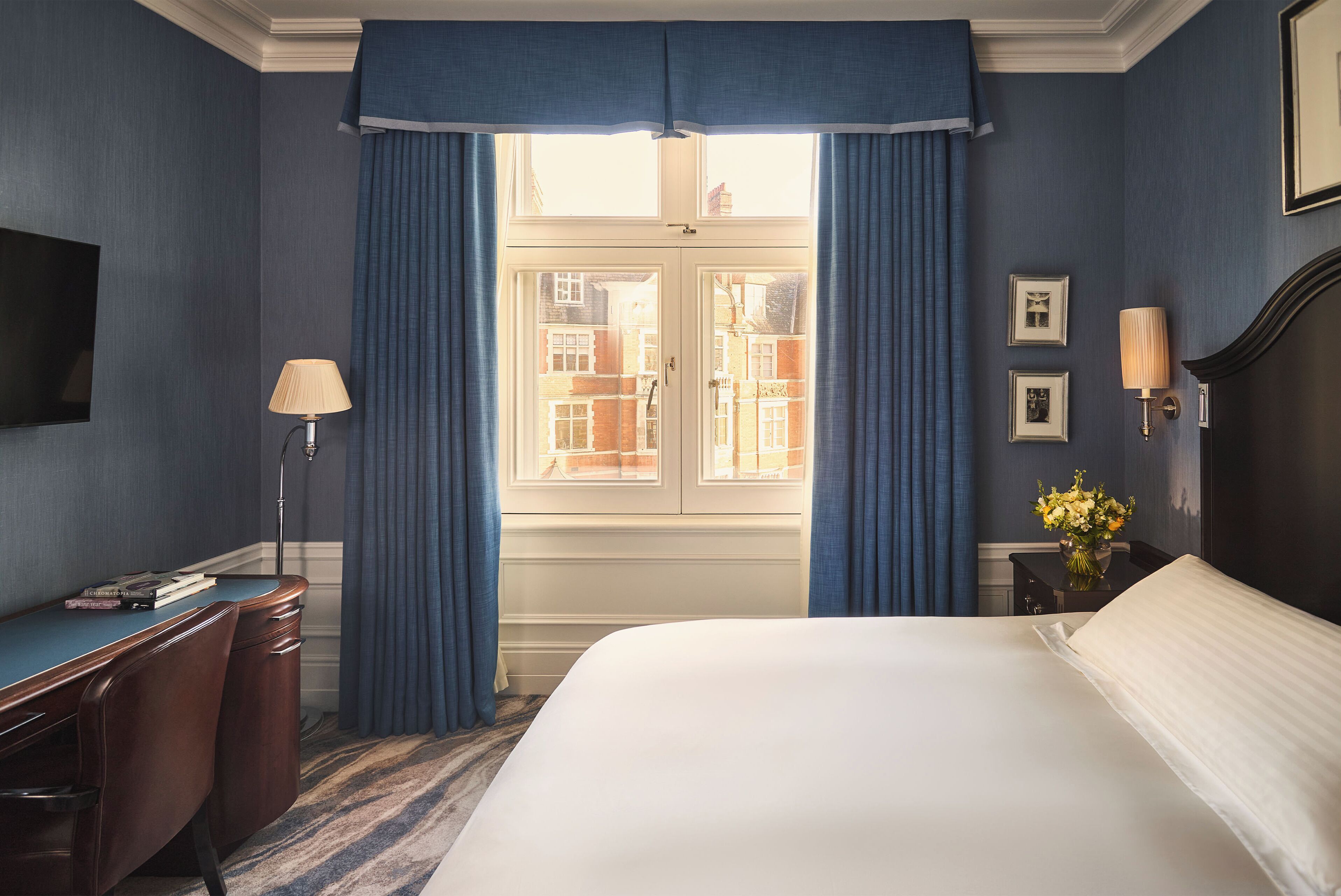 Superior Single Room | Premium bedding, free minibar items, in-room safe