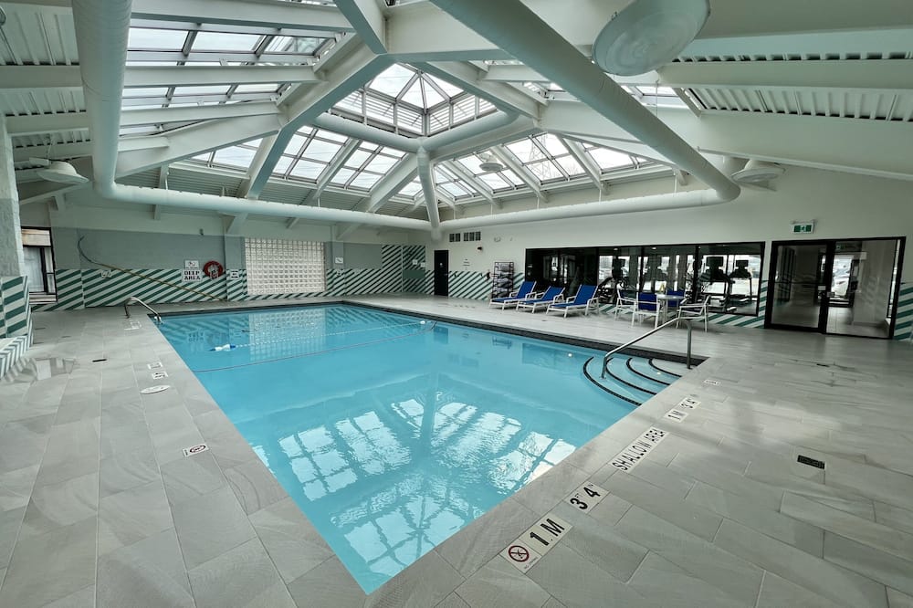 Holiday Inn Toronto Airport East by IHG