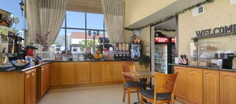 Ramada by Wyndham Pasadena