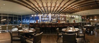 Crowne Plaza Lombard Downers Grove by IHG