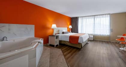 Howard Johnson Hotel & Conference Center by Wyndham Salem